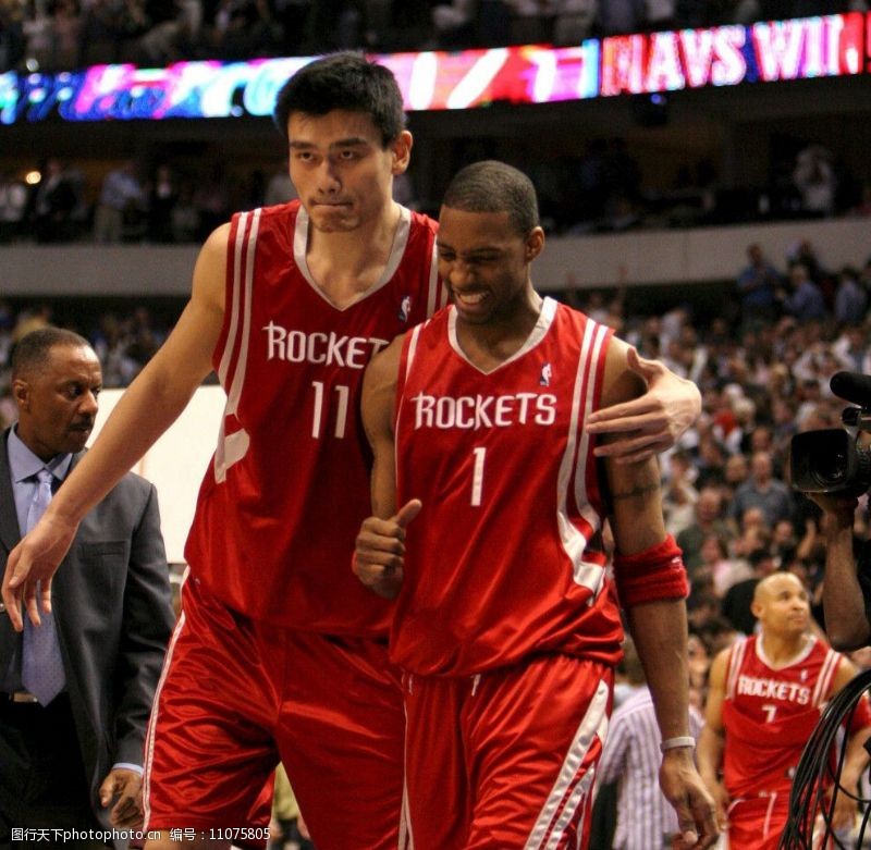 斯普利特让小杨打四号位 难道NBA也要送果篮？