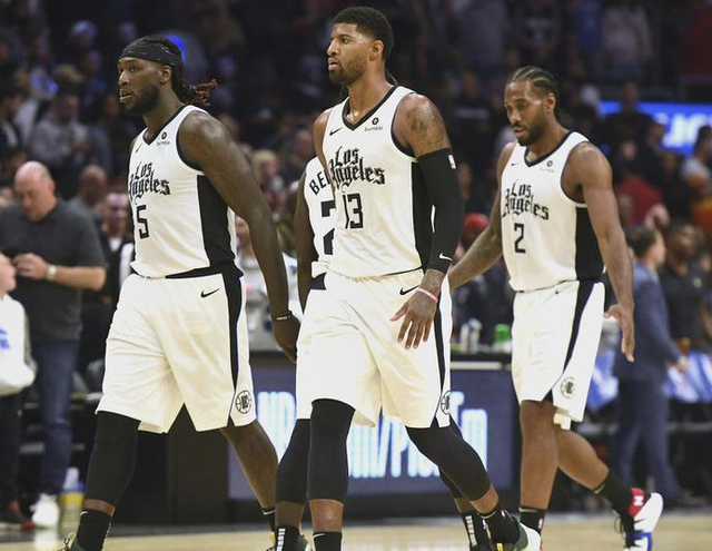 世体列阿隆索接班人：阿贝洛亚、劳尔在列，索拉里二进宫？