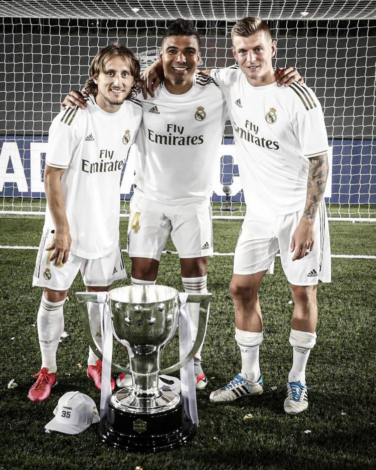 当电竞遇上苏绣：《坦克世界》国际冠军赛织就文化交融新篇章