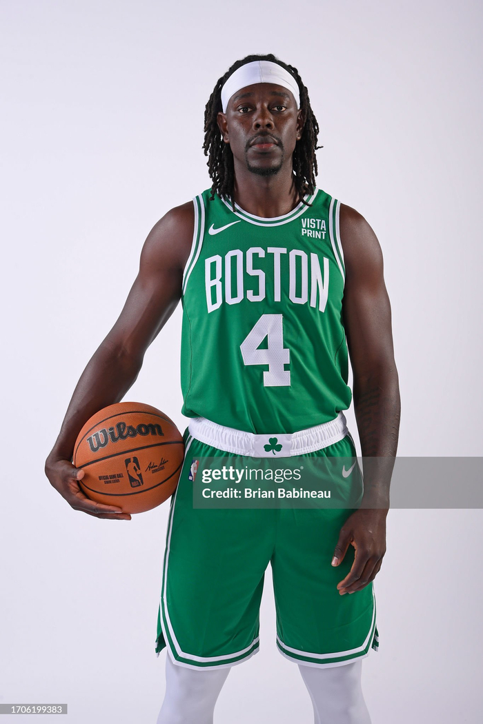 马卡报：38岁佩德罗表现优异，拉齐奥有意续约一年