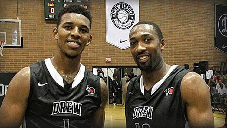 弗莱彻：执教曼联是一种荣幸；下场比赛我将继续带队