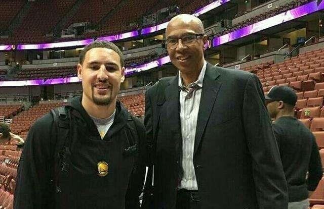 【2K手游】分享全明星赛精彩时刻，赢NBA正版礼品！