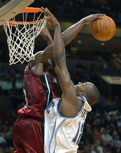 决战星期四：懂球帝0-3不敌ONE FC，我懂机会寥寥