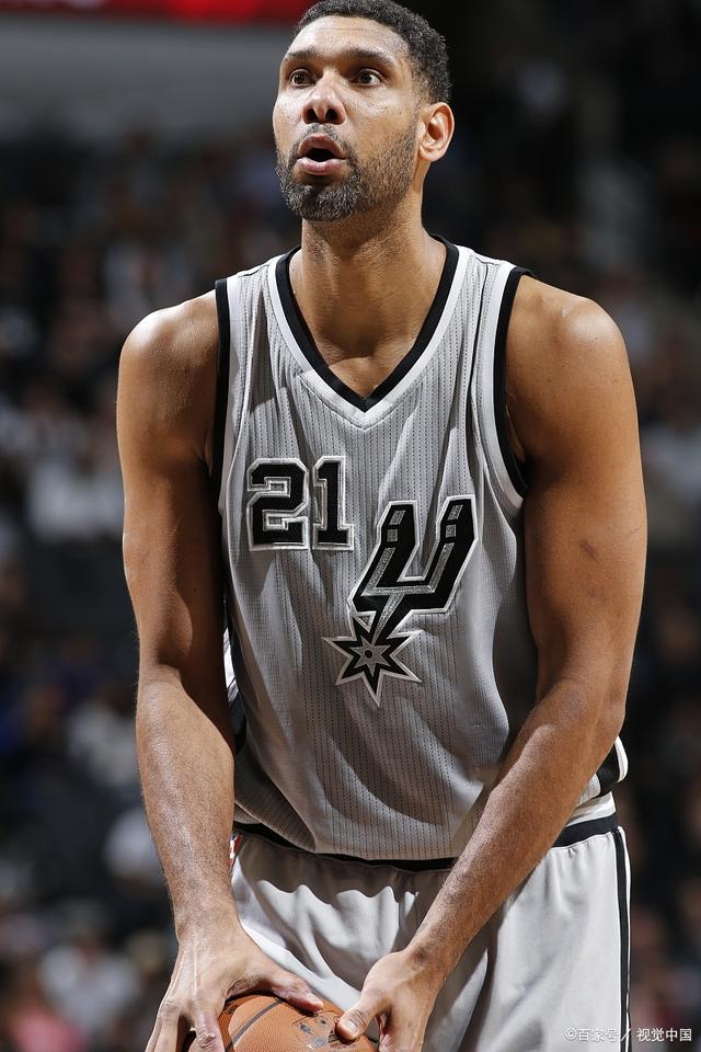 图片报：拜仁三将晒AI生成胡子照片，参与活动呼吁关注男性健康