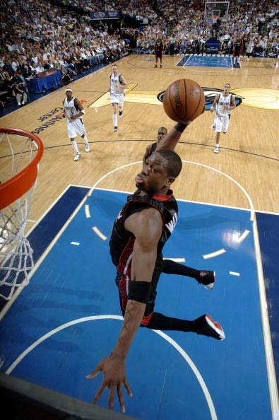 联赛杯-约克雷斯传射加纳乔双响 阿森纳3-2切尔西占先机